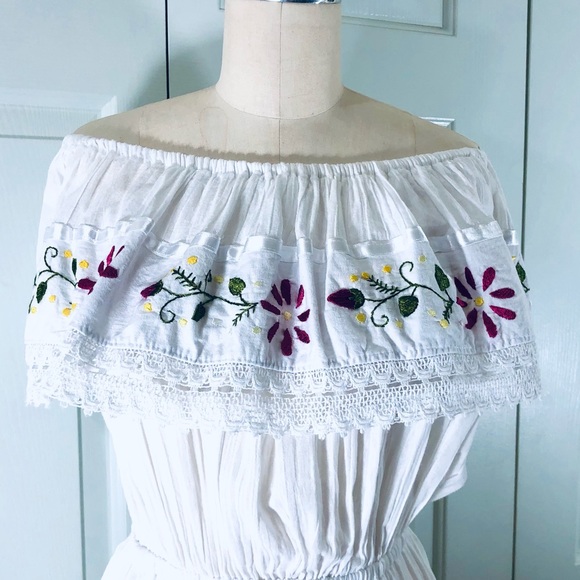 Mexican Off Shoulder Dress Floral Embroidered Lace Gauzy Cotton Size L - Picture 4 of 15